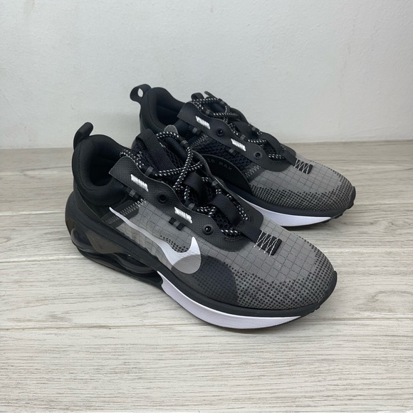 Nike Air Max 2021 Black Iron Grey Men's Running Shoe DA1925-001 Size 7 - Picture 3 of 6